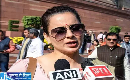 अफसरों पर बरसीं कंगना रनौत बोलीं मेरी बात ही नहीं सुनते अफसरों पर बरसीं कंगना रनौत बोलीं मेरी बात ही नहीं सुनते