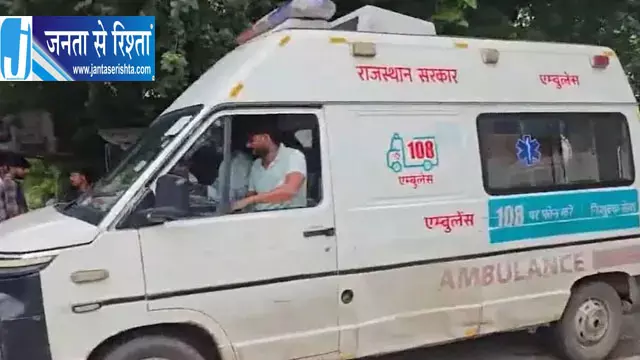 धौलपुर में दर्दनाक हादसा पानी से भरे गड्ढे में पलटी वैन, तीन बच्चों समेत 4 की मौत धौलपुर में दर्दनाक हादसा पानी से भरे गड्ढे में पलटी वैन, तीन बच्चों समेत 4 की मौत