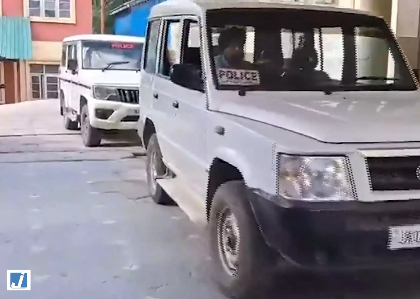 नाबालिग से दुष्कर्म और हत्या मामले की जांच तेज, अस्पताल पहुंची क्राइम ब्रांच नाबालिग से दुष्कर्म और हत्या मामले की जांच तेज, अस्पताल पहुंची क्राइम ब्रांच