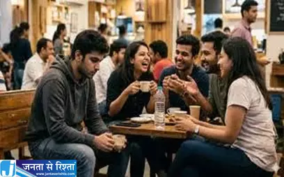 दूसरों के सामने स्मार्ट दिखना है तो छोड़ दें ये 5 आदतें दूसरों के सामने स्मार्ट दिखना है तो छोड़ दें ये 5 आदतें