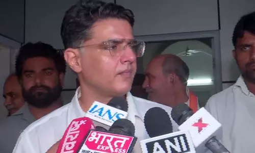 सोनिया गांधी की बायोग्राफी को लेकर सचिन पायलट ने उठाए सवाल