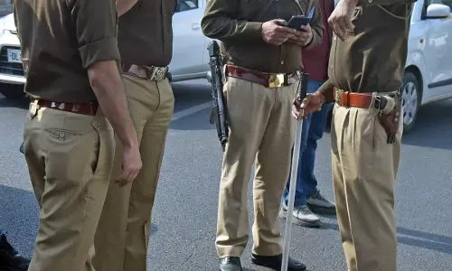 लखनऊ हादसे में बच्चे की दर्दनाक मौत