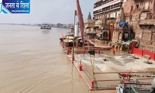 गंगा का जलस्तर घटा मंदिर से उतरने लगा पानी