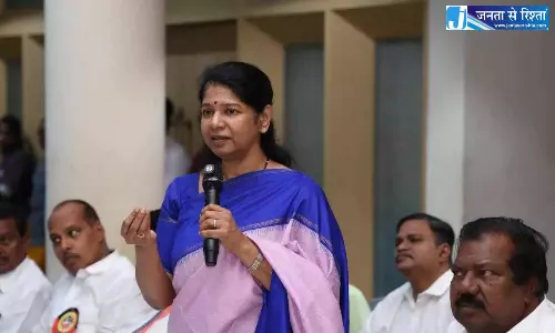 Tamil Nadu: पंचायत प्रमुख की मौत के बाद कनिमोझी ने कानून-व्यवस्था पर सवाल उठाए