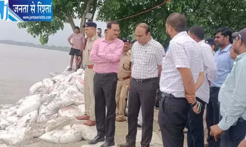 समस्तीपुर बाढ़ हालात का सचिव ने लिया जायजा