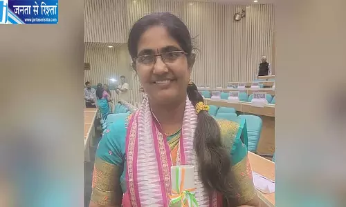 कर्नाटक के चार शिक्षकों को राष्ट्रीय सम्मान कर्नाटक के चार शिक्षकों को राष्ट्रीय सम्मान