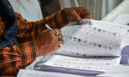 SIR प्रक्रिया के बाद सिक्किम की मतदाता सूची से 54,000 से ज़्यादा नाम हटाए गए SIR प्रक्रिया के बाद सिक्किम की मतदाता सूची से 54,000 से ज़्यादा नाम हटाए गए