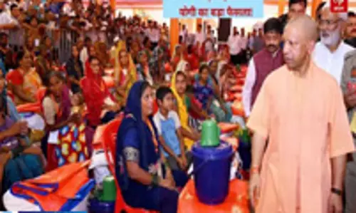 मकान और फसल गंवाने वालों को मिलेगी आर्थिक मदद योगी सरकार का बड़ा कदम