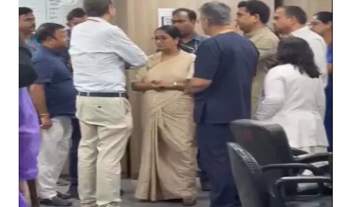 सत्य निकेतन इमारत हादसे में तीन लोगों की मौत दिल्ली पुलिस ने की पुष्टि सत्य निकेतन इमारत हादसे में तीन लोगों की मौत दिल्ली पुलिस ने की पुष्टि
