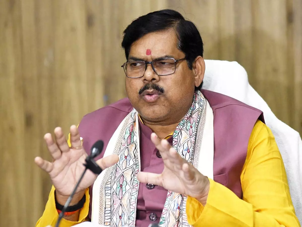 शिक्षक दिवस पर मंत्री का शिक्षकों को सम्मान संदेश शिक्षक दिवस पर मंत्री का शिक्षकों को सम्मान संदेश