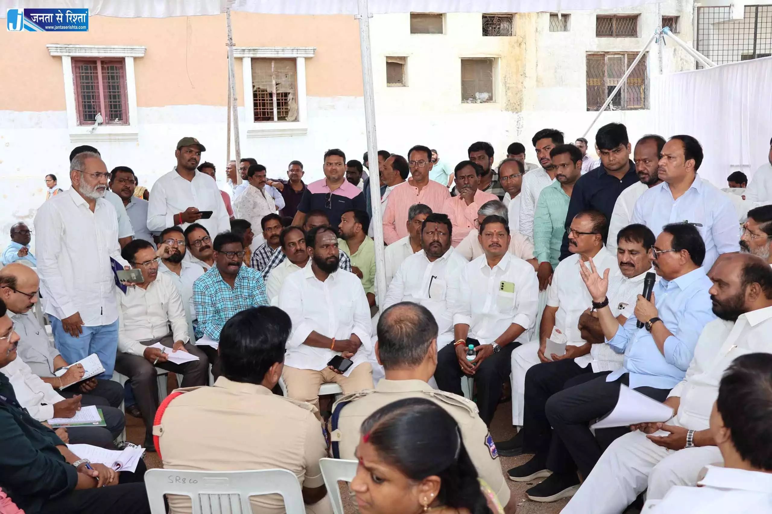 Telangana: 50 लाख भक्तों के लिए खैरताबाद गणेश उत्सव पैनल तैयार Telangana: 50 लाख भक्तों के लिए खैरताबाद गणेश उत्सव पैनल तैयार