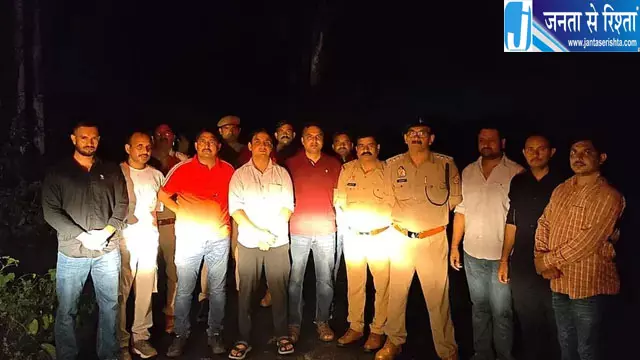 लूटकांड के आरोपी पुलिस मुठभेड़ में पकड़े गए लूटकांड के आरोपी पुलिस मुठभेड़ में पकड़े गए