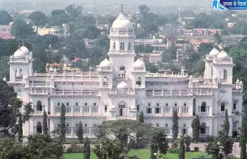 तेलंगाना विधानसभा का मॉनसून सत्र सोमवार को हंगामेदार शुरुआत के लिए तैयार है तेलंगाना विधानसभा का मॉनसून सत्र सोमवार को हंगामेदार शुरुआत के लिए तैयार है
