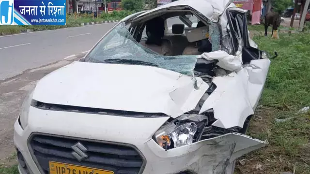 हापुड़ में फ्लाईओवर पर हादसा ईंटों से भरी ट्रैक्टर-ट्रॉली से टकराई ओला कैब महिला की मौत हापुड़ में फ्लाईओवर पर हादसा ईंटों से भरी ट्रैक्टर-ट्रॉली से टकराई ओला कैब महिला की मौत