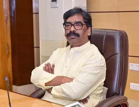 सोनू भैया का जाना मेरे जीवन में ऐसी रिक्तता छोड़ गया, जिसे शब्दों में व्यक्त करना संभव नहीं : हेमंत सोरेन सोनू भैया का जाना मेरे जीवन में ऐसी रिक्तता छोड़ गया, जिसे शब्दों में व्यक्त करना संभव नहीं : हेमंत सोरेन