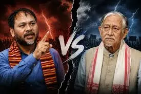 राइजर दल के प्रमुख की आलोचना: विद्वान हिरेन गोहेन ने उठाए सवाल राइजर दल के प्रमुख की आलोचना: विद्वान हिरेन गोहेन ने उठाए सवाल