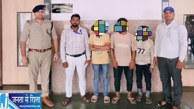 वंदे भारत देखने निकले बच्चे स्टेशन पर मिले वंदे भारत देखने निकले बच्चे स्टेशन पर मिले