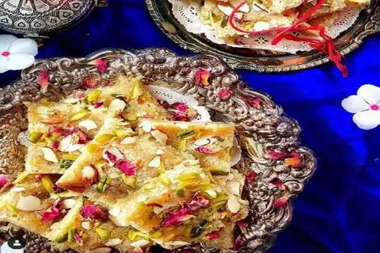 घर पर बनाएं स्वादिष्ट मेवा पाग: आसान रेसिपी घर पर बनाएं स्वादिष्ट मेवा पाग: आसान रेसिपी