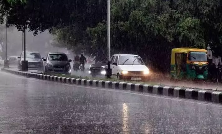 तेलंगाना में रातभर बारिश और आंधी-तूफान की आशंका तेलंगाना में रातभर बारिश और आंधी-तूफान की आशंका