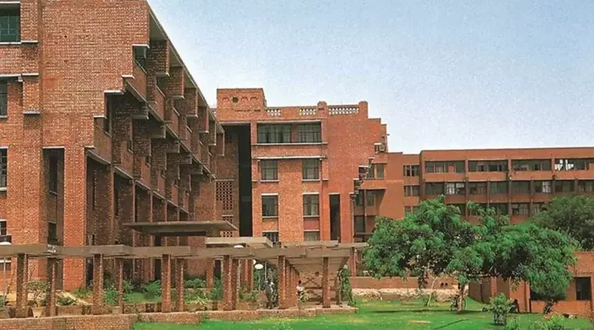 JNU के 10 छात्रों ने प्रोफेसर पर यौन उत्पीड़न का आरोप लगाया, ICC ने जांच शुरू JNU के 10 छात्रों ने प्रोफेसर पर यौन उत्पीड़न का आरोप लगाया, ICC ने जांच शुरू