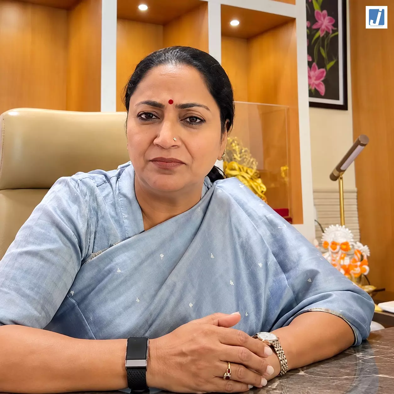 सत्य निकेतन हादसे के घायलों से मिलने AIIMS ट्रॉमा सेंटर पहुंचीं CM रेखा गुप्ता सत्य निकेतन हादसे के घायलों से मिलने AIIMS ट्रॉमा सेंटर पहुंचीं CM रेखा गुप्ता