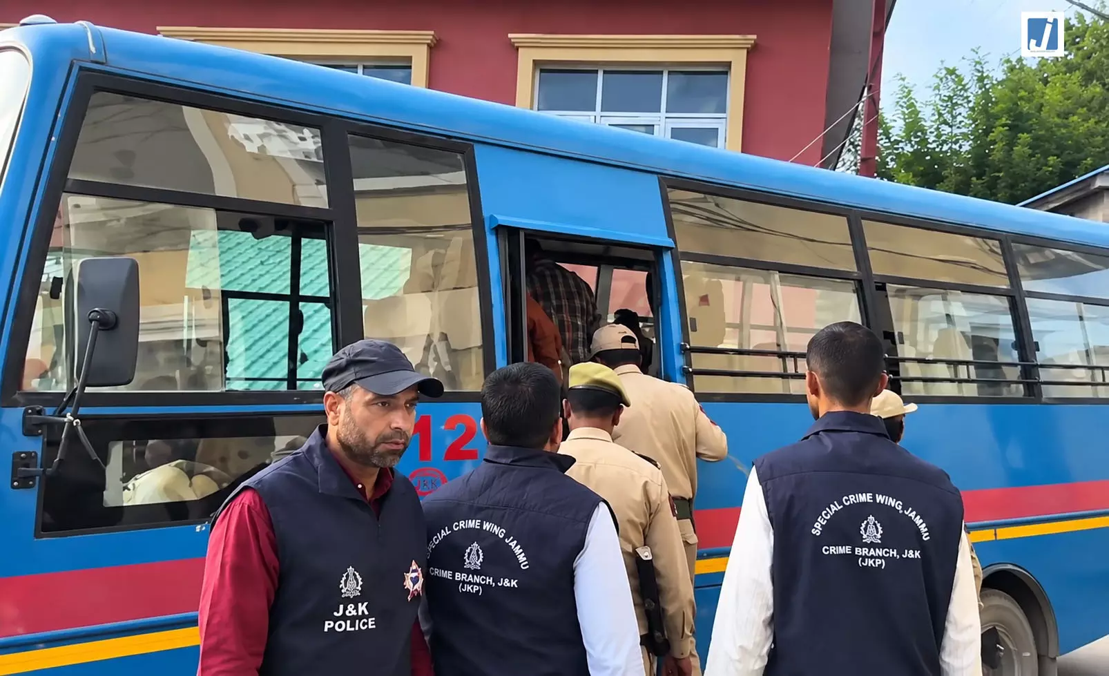 चतरू मामले में जांच तेज क्राइम ब्रांच ने और आरोपियों का कराया मेडिकल परीक्षण चतरू मामले में जांच तेज क्राइम ब्रांच ने और आरोपियों का कराया मेडिकल परीक्षण