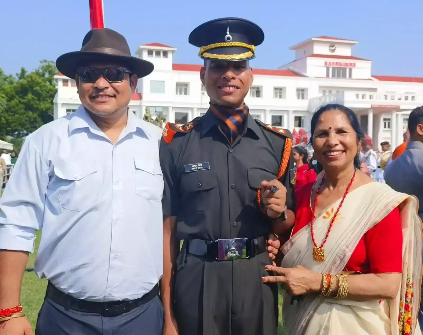 Pauri Garhwal: अर्पित ने साकार किया दिवंगत शिक्षक पिता का सपना, सेना में मिली लेफ्टिनेंट की जिम्मेदारी