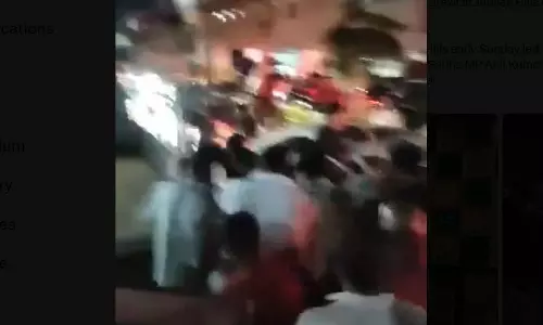 पब में दो गुटों के बीच झड़प, पुलिस ने दर्ज किए तीन अलग-अलग मामले, VIDEO
