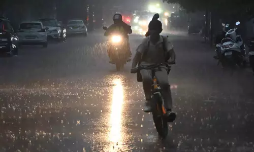 विजयवाड़ा में ज़ोरदार बारिश के बीच VMC ने मॉनसून से निपटने की तैयारी तेज़ की