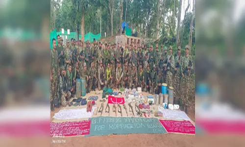 बीजापुर में नक्सलियों के खिलाफ बड़ी कार्रवाई, CRPF ने जंगलों में छिपाए हथियारों का जखीरा पकड़ा