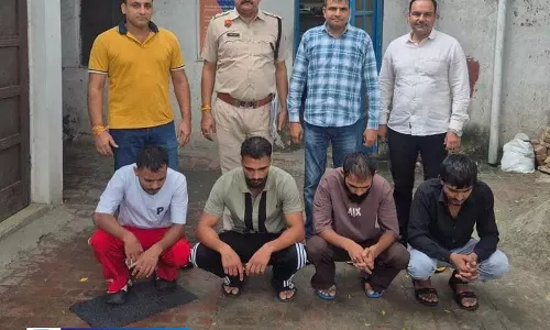 BJP पार्षद के पति-ससुर पर फायरिंग, 4 गिरफ्तार