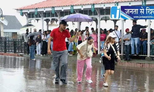 मानसून का कहर: राज्य भर में 78 सड़कें बंद, 12 सितंबर तक जारी रहेगी बारिश मानसून का कहर: राज्य भर में 78 सड़कें बंद, 12 सितंबर तक जारी रहेगी बारिश