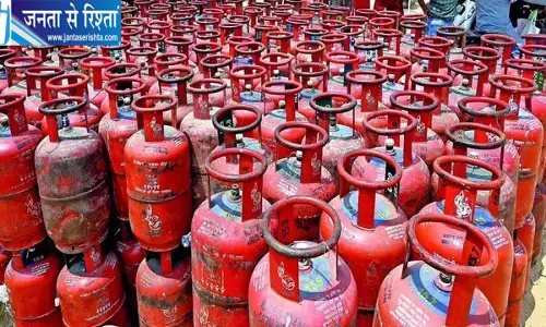 अब 25 दिन में दोबारा बुक होगा गैस सिलिंडर, उपभोक्ताओं को मिली बड़ी राहत