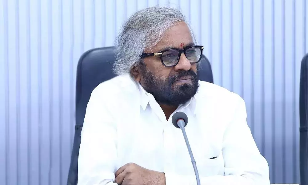 ज़िला पंचायत CEO के लिए गांवों का निरीक्षण अनिवार्य: ईश्वर खंड्रे ज़िला पंचायत CEO के लिए गांवों का निरीक्षण अनिवार्य: ईश्वर खंड्रे