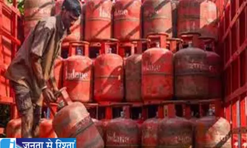 गैस सिलेंडर बुकिंग में बड़ी राहत 45 दिन का इंतजार हुआ खत्म