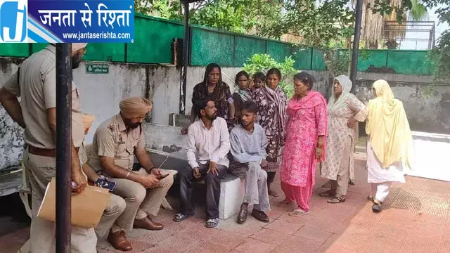 चरित्र पर शक में पत्नी की हत्या पति फरार चरित्र पर शक में पत्नी की हत्या पति फरार