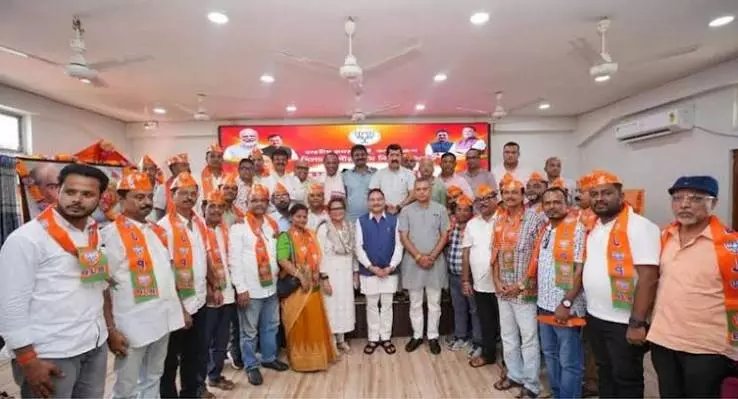 कछार में TMC को बड़ा झटका: राजेश देब ने थामी बीजेपी की कमान कछार में TMC को बड़ा झटका: राजेश देब ने थामी बीजेपी की कमान