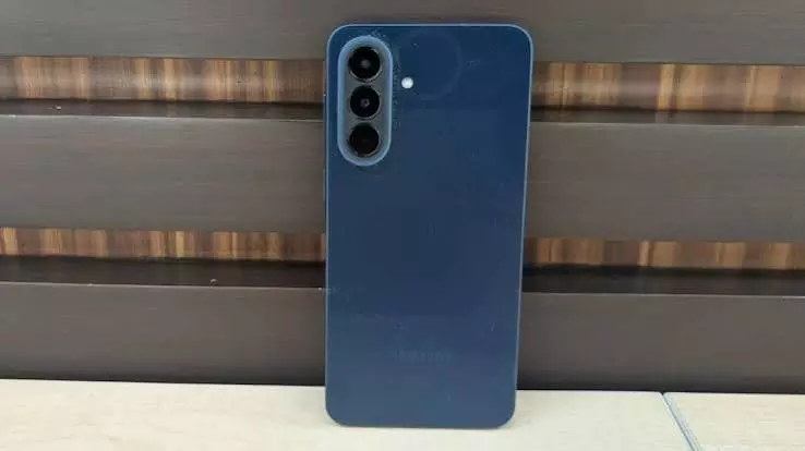 Samsung ने महंगे कर दिए Galaxy A57, Galaxy A37, ₹6 हजार तक कीमत Samsung ने महंगे कर दिए Galaxy A57, Galaxy A37, ₹6 हजार तक कीमत
