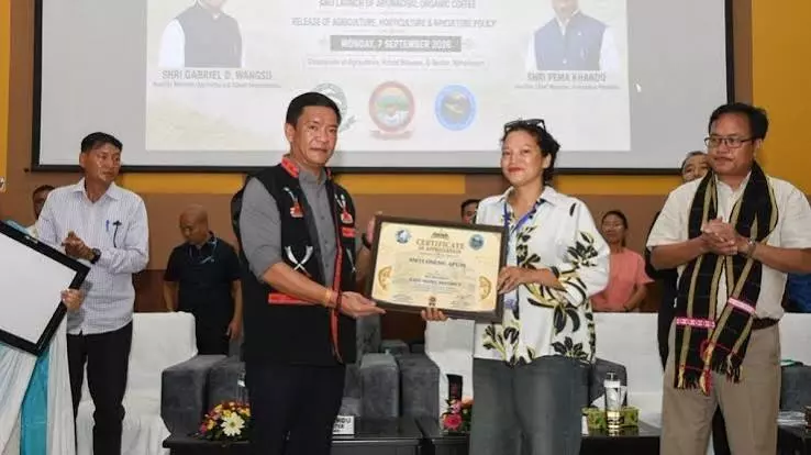 मत्स्य पालकों के लिए ई-रिक्शा पहल, अरुणाचल सीएम ने दी सौगात मत्स्य पालकों के लिए ई-रिक्शा पहल, अरुणाचल सीएम ने दी सौगात
