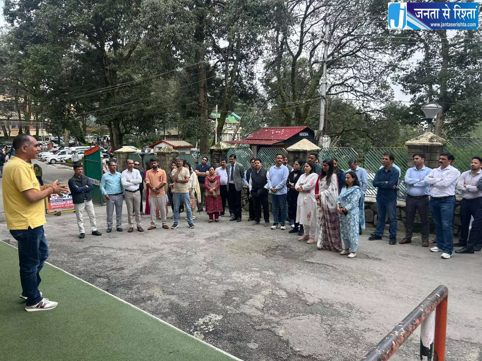 प्रस्तावित भर्ती बिल पर शिक्षकों का विरोध जारी राज्यपाल से करेंगे मुलाकात प्रस्तावित भर्ती बिल पर शिक्षकों का विरोध जारी राज्यपाल से करेंगे मुलाकात