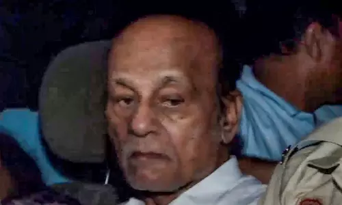 सत्य निकेतन हादसा: पीजी मालिक दंपती जेल भेजे गए, बेटे से पूछताछ जारी