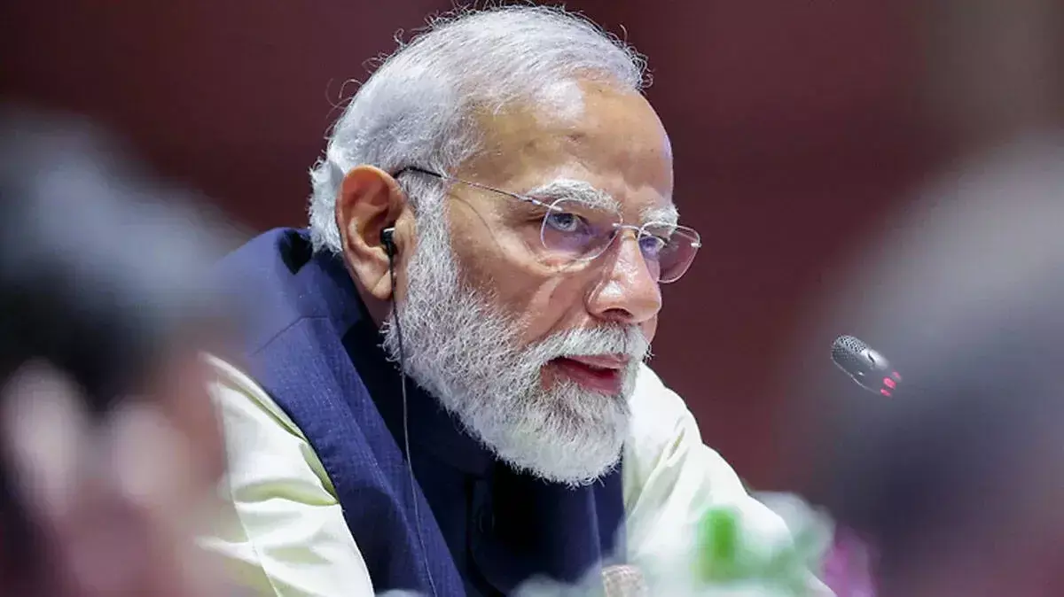 पीएम पर आपत्तिजनक पोस्ट: महिला सब-इंस्पेक्टर हुई निलंबित