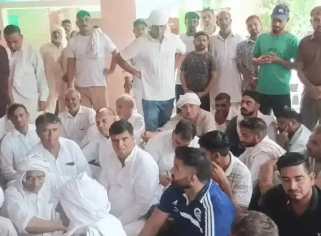 Kaithal: हत्या के आरोपी महंत को गांव से बाहर किया, महेश पुरी को मिली डेरे की जिम्मेदारी