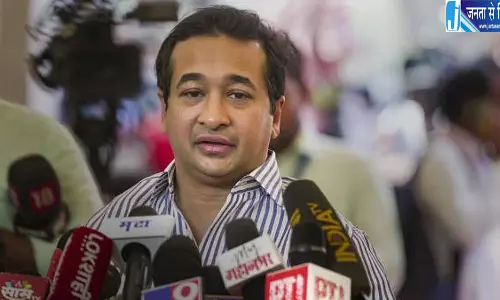 गरबा-डांडिया में एंट्री को लेकर महाराष्ट्र में सियासत तेज