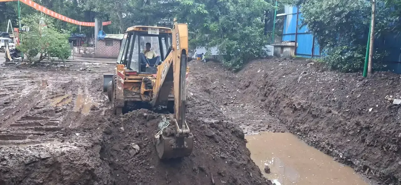 Mumbai: टीएमसी के लाखों रुपये फिर पानी में जाने का आरोप, विसर्जन घाट बना मुद्दा