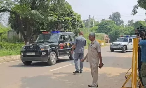 गुरुग्राम जेल पहुंचे मान-केजरीवाल, अरोड़ा से मिले