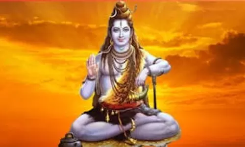 भौम प्रदोष व्रत कथा: हनुमान जी ने ली वृद्धा की परीक्षा भौम प्रदोष व्रत कथा: हनुमान जी ने ली वृद्धा की परीक्षा