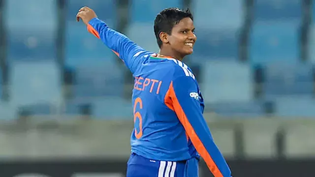 T20I गेंदबाजी रैंकिंग में दीप्ति छठे, चरणी नंबर 1 पर पहुंचीं