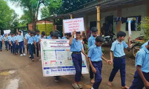 Mumbai: विक्रमगढ़ में जागरूकता अभियान शुरू, ठाणे विधि सेवा प्राधिकरण की पहल Mumbai: विक्रमगढ़ में जागरूकता अभियान शुरू, ठाणे विधि सेवा प्राधिकरण की पहल