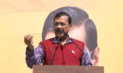 New Delhi: गरीबी से मुक्ति के लिए शिक्षा जरूरी, साक्षरता दिवस पर बोले केजरीवाल New Delhi: गरीबी से मुक्ति के लिए शिक्षा जरूरी, साक्षरता दिवस पर बोले केजरीवाल